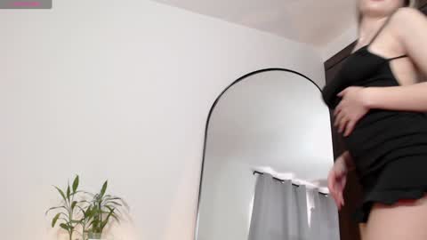 Snapshot of missblair12 chatting on February 2025 03:38:01 PM MissBlair online show from February 2025 03:38:01 PM