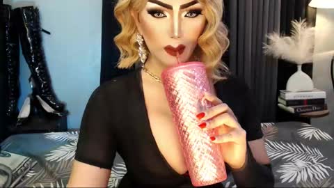 PRIESTESS CHANNEL online show from October 2025 10:44:02 PM