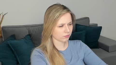 Snapshot of missdariross chatting on January 2025 11:41:01 AM Miss Darina Ross online show from January 2025 11:41:01 AM