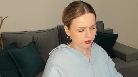 Snapshot of missdariross chatting on January 2025 12:29:02 PM Miss Darina Ross online show from January 2025 12:29:02 PM