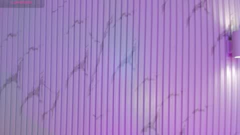 Snapshot of missdionne__curly chatting on November 2025 11:12:01 AM DIONNE online show from November 2025 11:12:01 AM