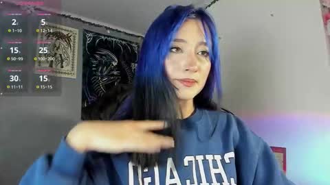 Snapshot of missdomino_ chatting on September 2025 02:17:01 PM valentina online show from September 2025 02:17:01 PM