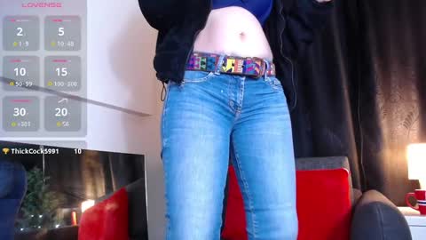 Snapshot of missellien chatting on December 2024 11:19:02 AM Angela online show from December 2024 11:19:02 AM