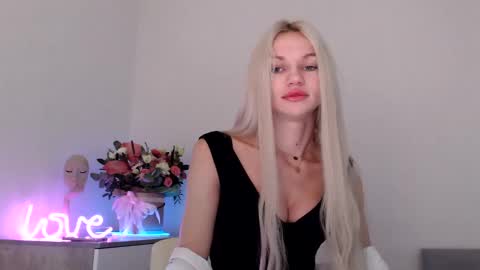 EMMA online show from December 2024 05:38:01 AM