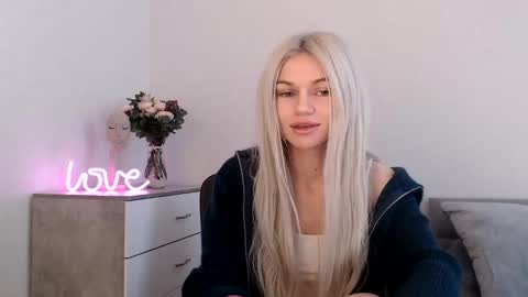 EMMA online show from March 2025 05:59:02 AM