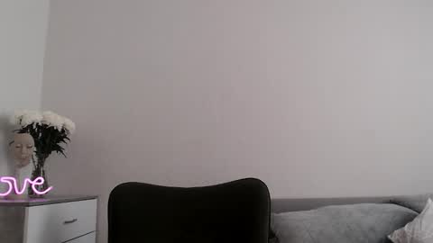 EMMA online show from September 2025 02:40:01 PM