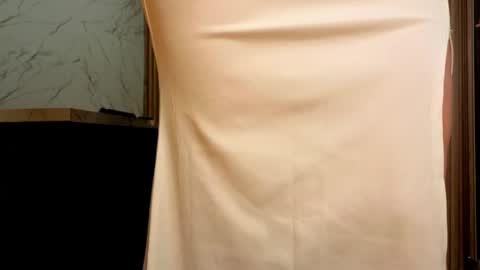 Snapshot of missescarleth chatting on July 2026 02:11:02 AM Escarlet online show from July 2026 02:11:02 AM