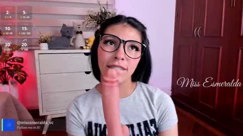 Julieta Arboleda   but i like call me esme online show from March 2025 02:09:01 AM