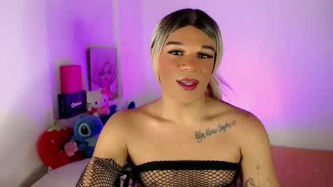 Fer online show from May 2026 11:23:04 PM
