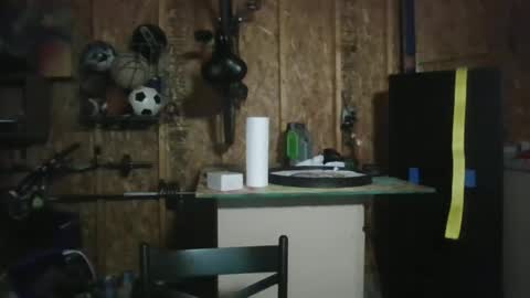 misshoneybadger333 online show from September 2025 03:08:01 AM