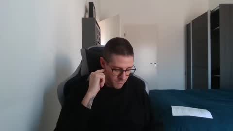 Snapshot of mission_cumpossible chatting on February 2025 10:46:01 AM SperminatoR online show from February 2025 10:46:01 AM
