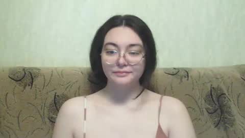 missis mona online show from March 2025 07:59:02 PM