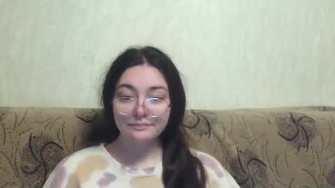 missis mona online show from April 2026 09:50:02 PM
