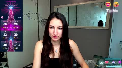 Sofia online show from December 2024 01:06:02 PM