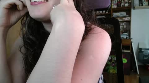 Ivana online show from April 2026 06:00:01 PM