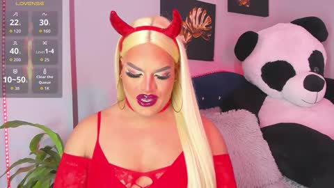 kassandra lazcano online show from October 2025 01:55:02 AM