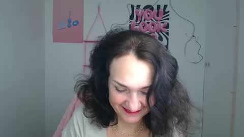 Christina online show from February 2026 12:15:02 PM