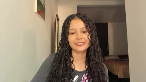 Snapshot of misslatinrose chatting on September 2025 09:58:01 PM Rose online show from September 2025 09:58:01 PM