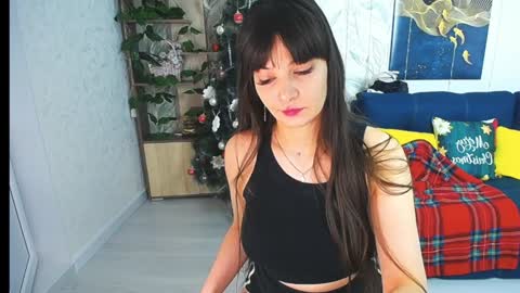 Snapshot of misslauraslim chatting on January 2025 10:34:02 AM MissLaura online show from January 2025 10:34:02 AM