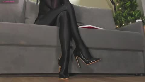 Goddess Margot online show from December 2025 12:27:01 AM