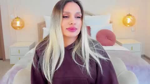 Lou online show from February 2026 06:11:02 AM