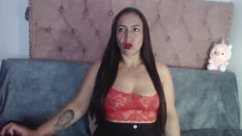 Snapshot of misslucyy1 chatting on September 2025 07:37:01 PM luccy online show from September 2025 07:37:01 PM