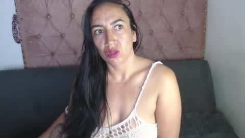 Snapshot of misslucyy1 chatting on June 2026 12:08:01 PM luccy online show from June 2026 12:08:01 PM