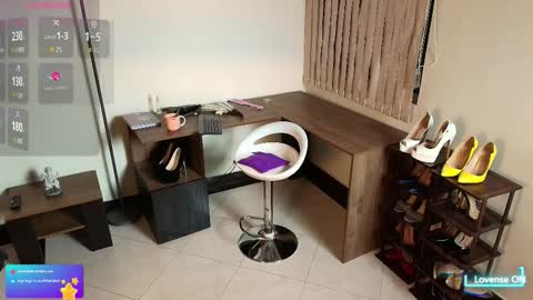 Im Valentina  online show from October 2025 03:12:02 AM