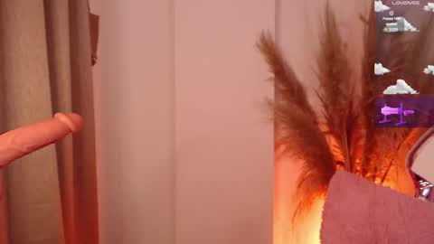 Snapshot of missmariana_ chatting on September 2025 12:02:02 AM missmariana_ online show from September 2025 12:02:02 AM