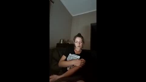 Snapshot of missmeandre chatting on January 2026 10:45:01 PM 4bdn couple online show from January 2026 10:45:01 PM