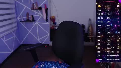 Miia online show from December 2024 06:24:02 PM