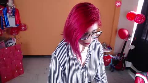 Miss Mia online show from March 2025 04:21:01 PM