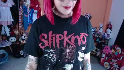 Miss Mia online show from April 2026 10:36:01 AM