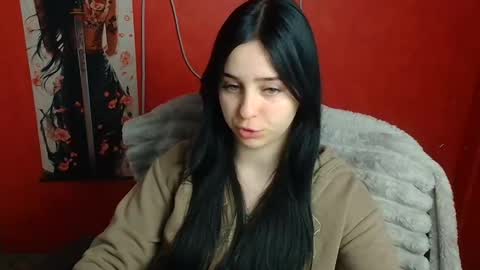 Mia online show from March 2026 12:33:02 PM