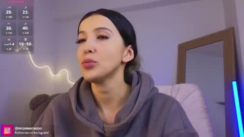 Emma Rivera online show from June 2026 03:09:02 AM