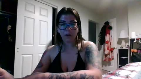 Snapshot of missmonatoyou chatting on April 2026 10:44:02 PM MissMona online show from April 2026 10:44:02 PM
