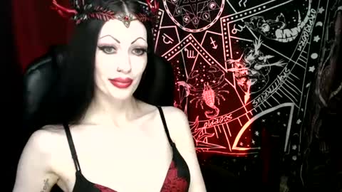MissMoonDoll online show from January 2025 05:09:01 AM