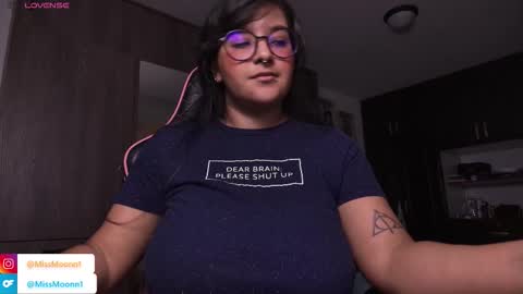 MissMoon online show from September 2025 01:31:02 AM