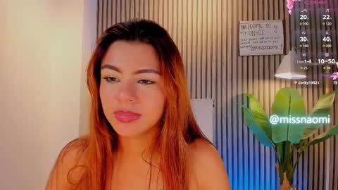 Naomi online show from October 2025 05:36:02 AM