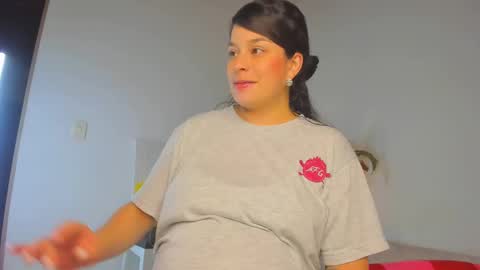 misspaulag online show from February 2025 02:30:01 AM