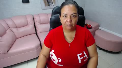 Snapshot of misspenelopenipples chatting on January 2025 11:57:01 AM Penelope online show from January 2025 11:57:01 AM