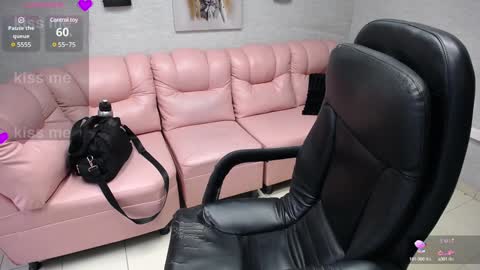 Snapshot of misspenelopenipples chatting on January 2025 11:54:02 AM Penelope online show from January 2025 11:54:02 AM