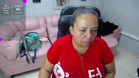 Snapshot of misspenelopenipples chatting on February 2025 12:17:01 PM Penelope online show from February 2025 12:17:01 PM