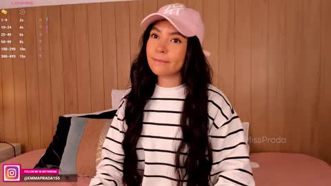 Emma Prada online show from November 2025 12:05:02 PM