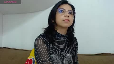 Snapshot of misspurple4 chatting on May 2026 02:33:01 PM kassandra online show from May 2026 02:33:01 PM