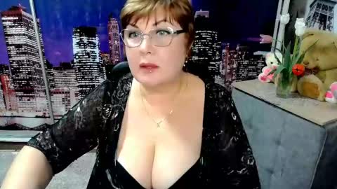Snapshot of missritabella chatting on April 2026 05:48:02 PM Rita online show from April 2026 05:48:02 PM