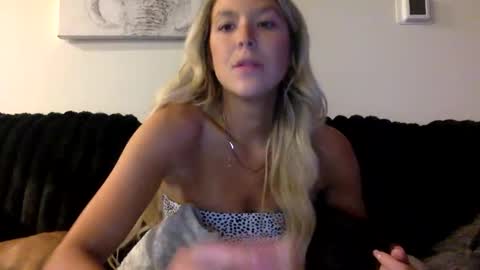 Alyssa online show from April 2026 02:51:02 AM