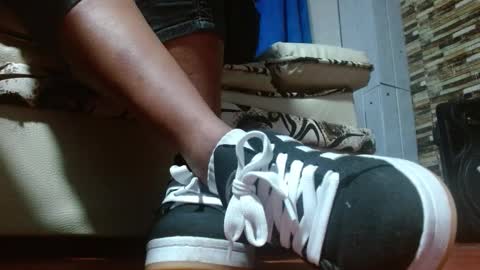 TELL ME MISS online show from November 2025 04:03:02 AM