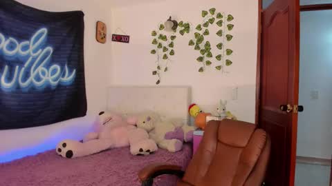 Snapshot of misstexass_ chatting on February 2026 04:35:02 AM Natalie Texass indepedent model online show from February 2026 04:35:02 AM