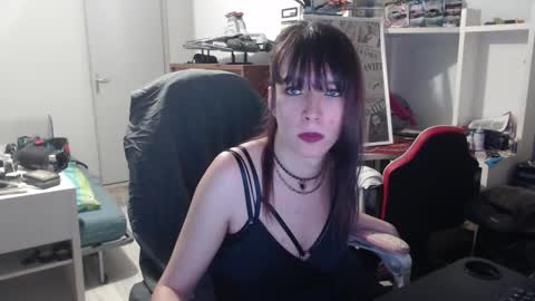 missthon online show from February 2026 02:12:02 PM